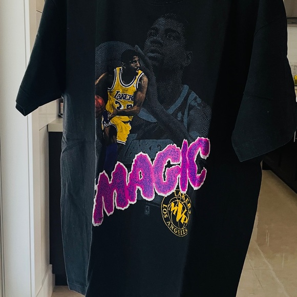Vintage Magic Johnson T shirt - Picture 2 of 2